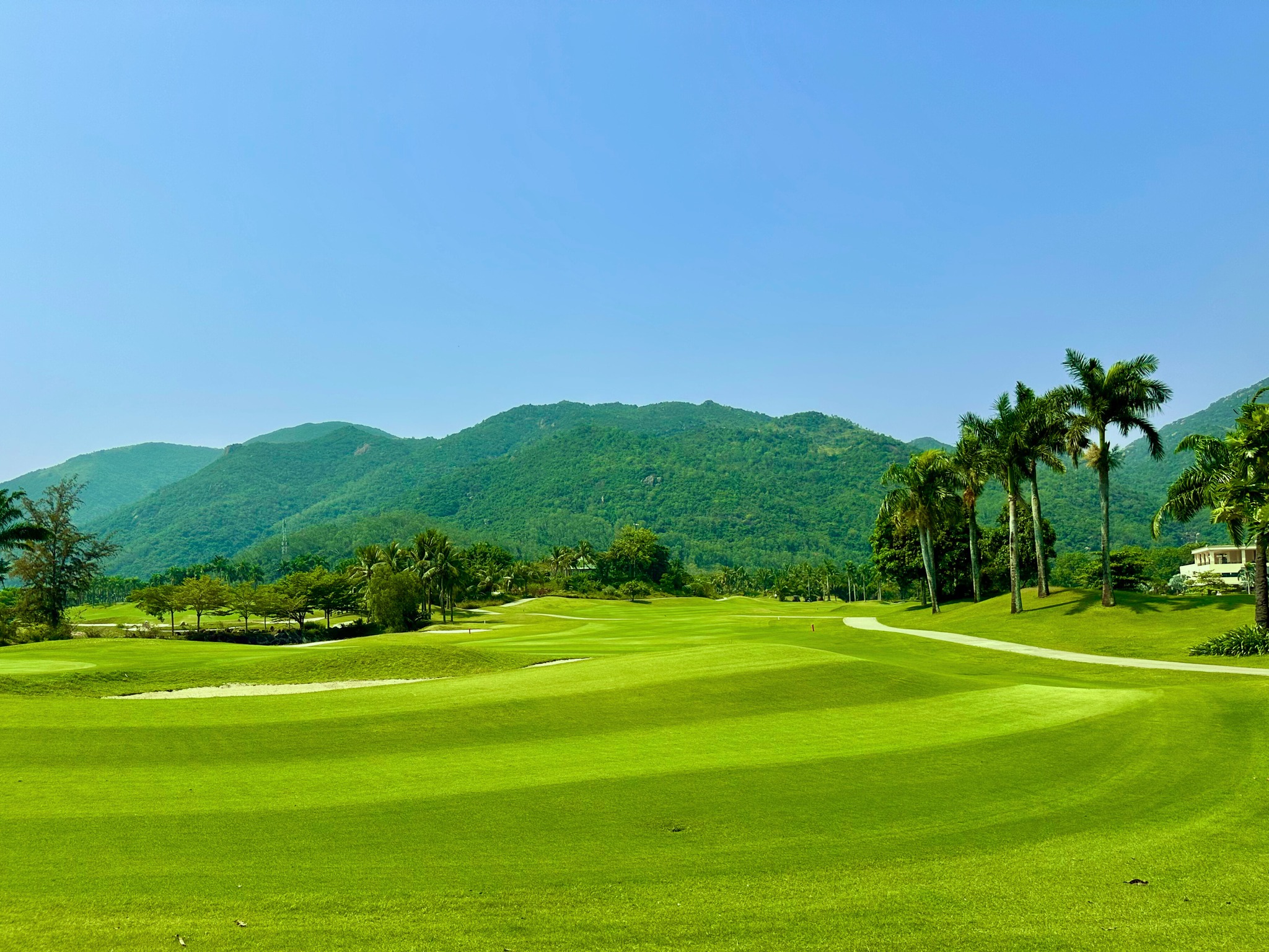 Diamond Bay Golf & Villas 鑽石灣球場 4